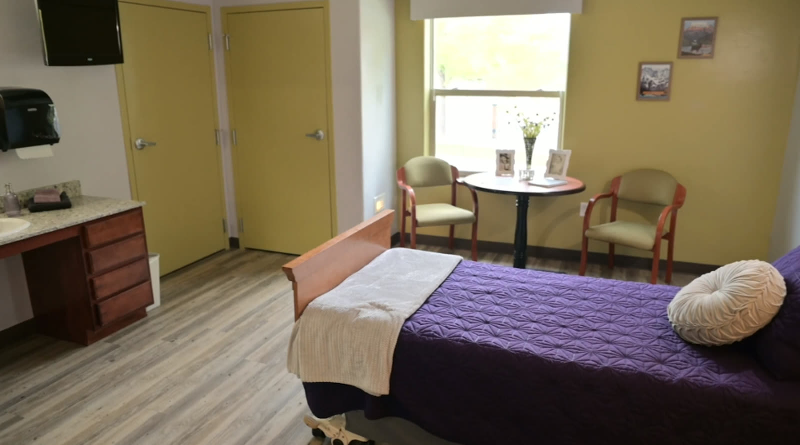 A comfortable private room
